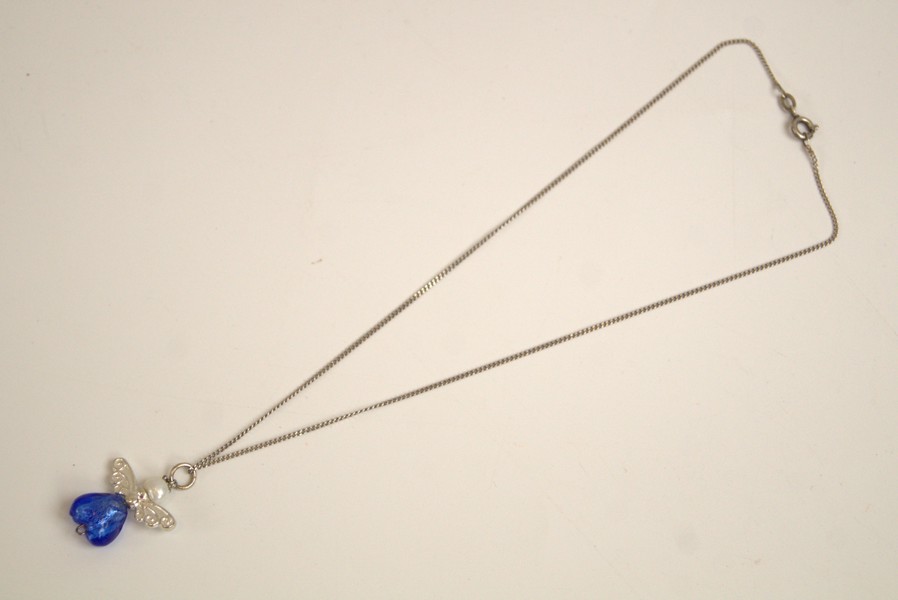 Silverhalsband med hänge 4.1gr. A192