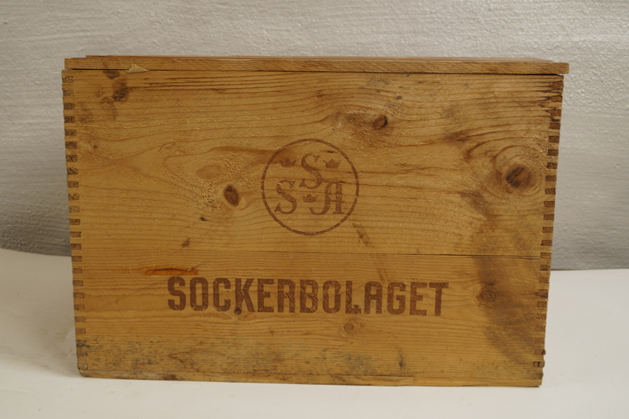 Trälåda Sockerbolaget. B248