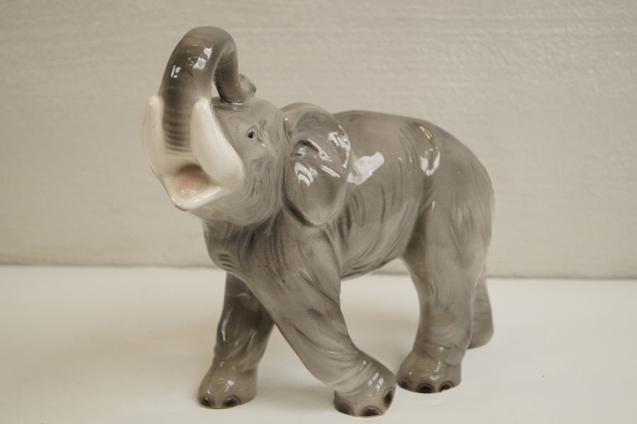 Figurin elefant. G14