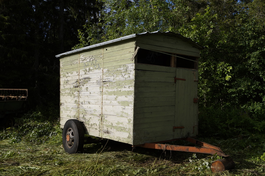 Vagn med skåp. Tramst 1