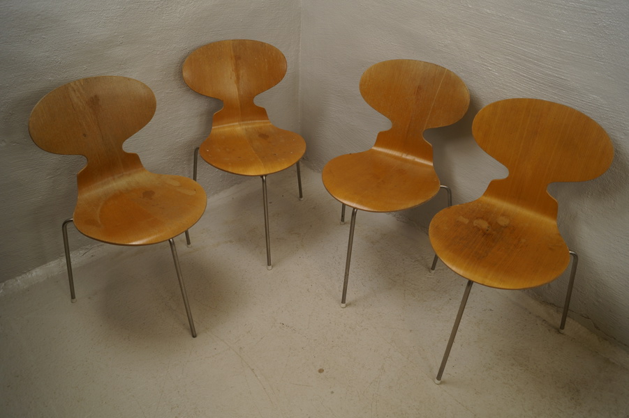 4st Stolar Myran Arne Jacobsen. B123