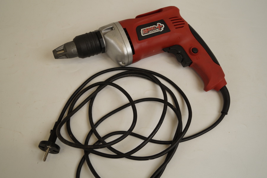 Meec Tools skruvdragare 710W. D4