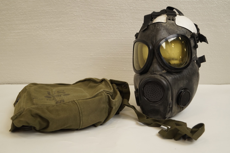 US Gasmask med väska. A60