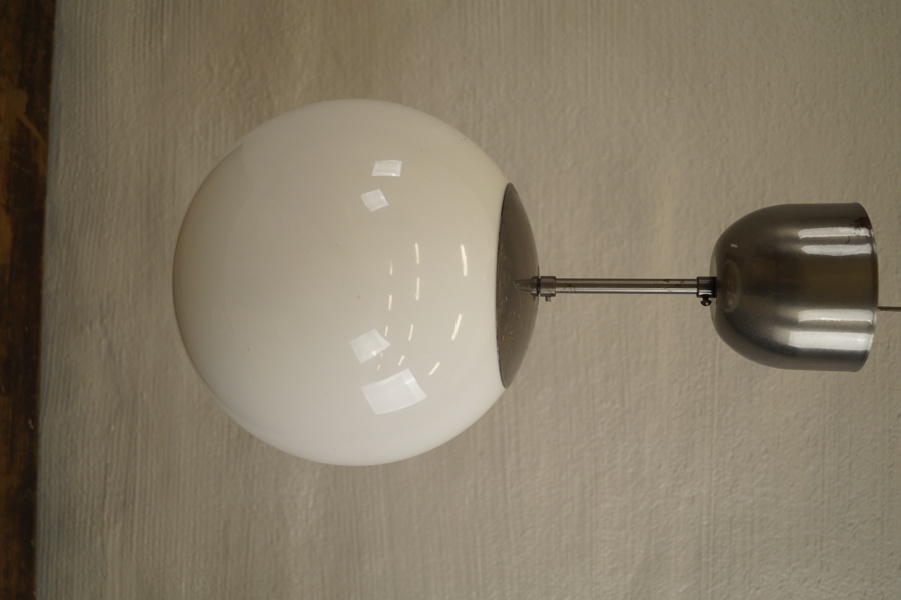 Ikea Fado taklampa. B162