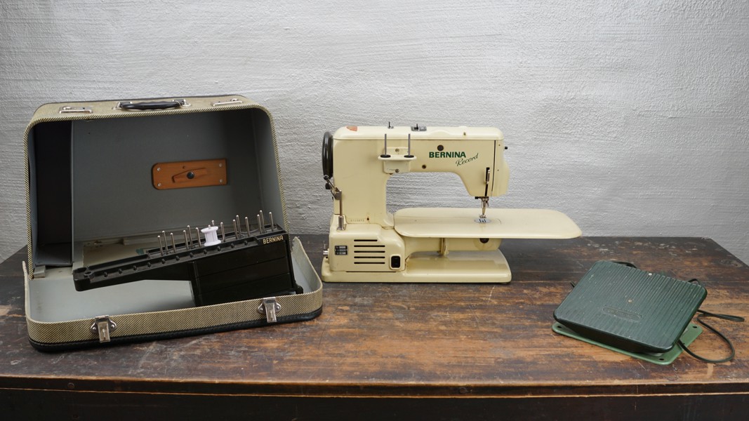 Bernina Record symaskin. B135