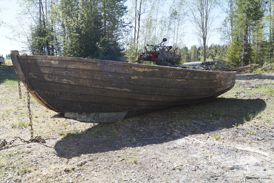 Äldre träbåt Perfekt att odla i. B282 