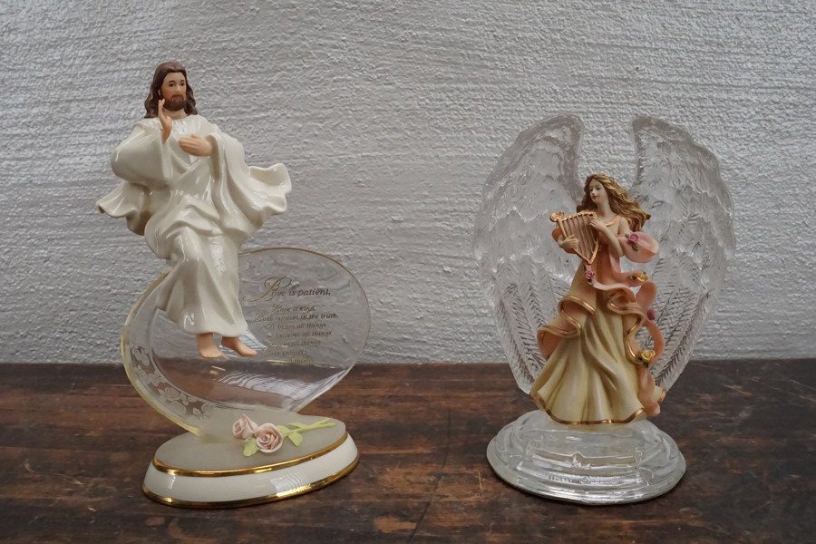 2st Figurinen Jesus och ängel. G3/