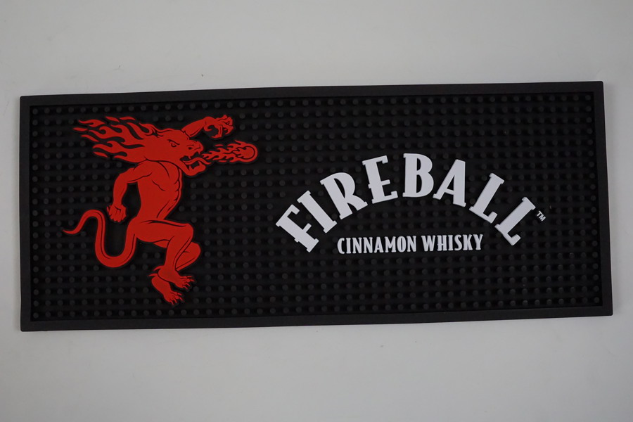 Fireball Cinnamon Whisky barmatta. A33