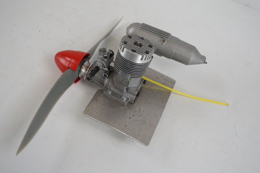 SC motor med propeller till RC flygplan. A113