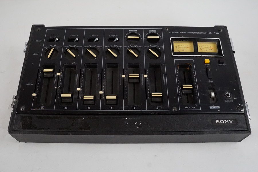 Sony MX650 Microphone mixer. Bc252