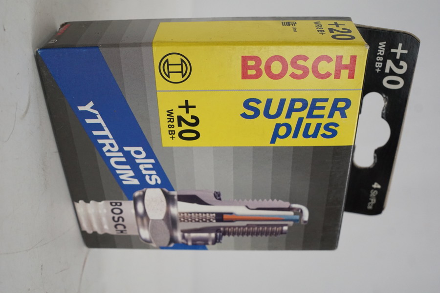 Bosch super Plus WR 8 B+ tändstift. D133