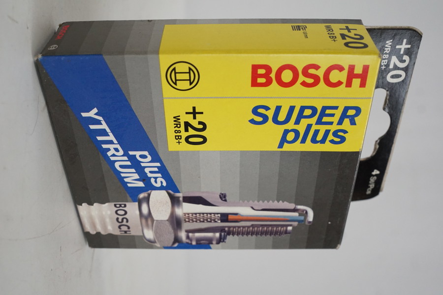 Bosch super Plus WR 8 B+ tändstift. D135