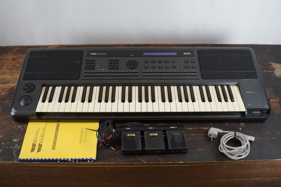 GEM WS2 Keyboard Workstation. B2