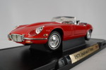 Road Signature 1:18 1971 Jaguar E-Type. A329
