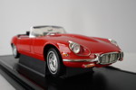 Road Signature 1:18 1971 Jaguar E-Type. A329