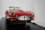 Road Signature 1:18 1971 Jaguar E-Type. A329