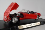 Road Signature 1:18 1971 Jaguar E-Type. A329