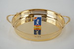 Scandia Guld guldpläterad bricka med handtag. A27