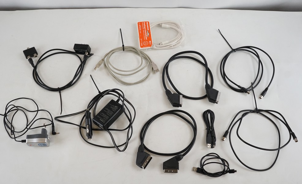 Canon RF Unit RU-E3E diverse kablar m.m. D84/