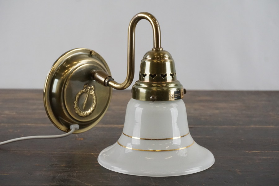 Karlskrona Lampfabrik vägglampa. A8