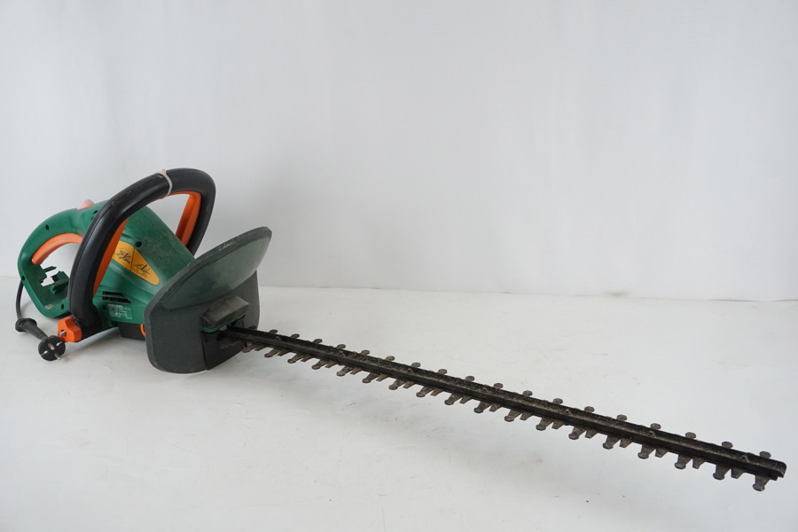 Black & Decker GT670 häcksax. B43