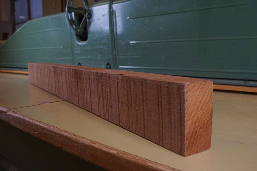Teak planka T66