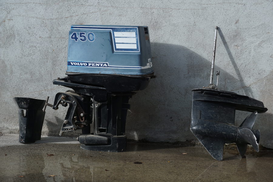 Volvo Penta 450 båtmotor. B102