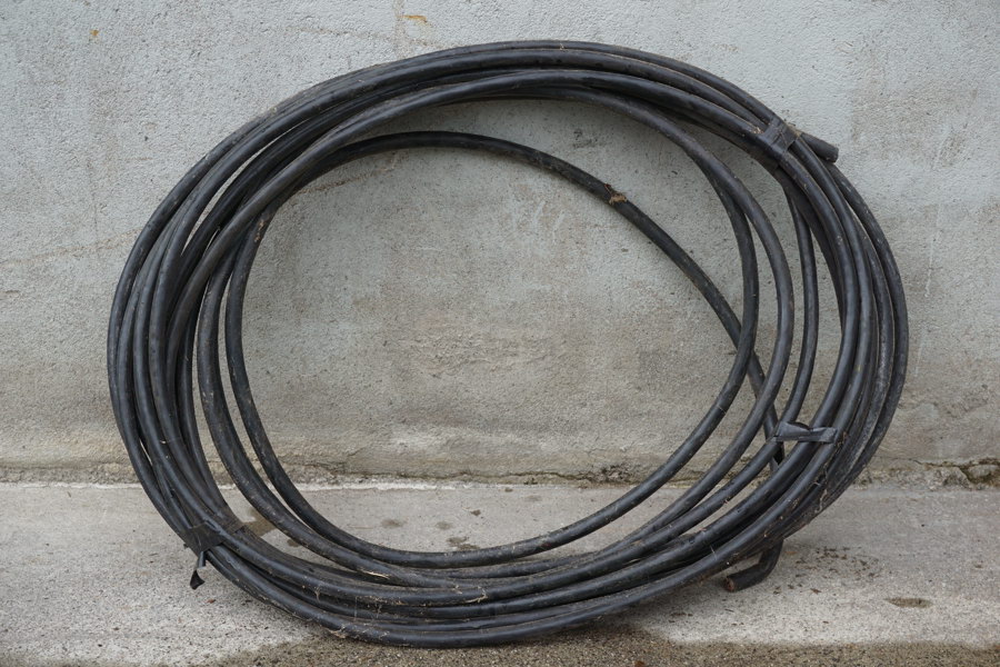 Elkabel. B174