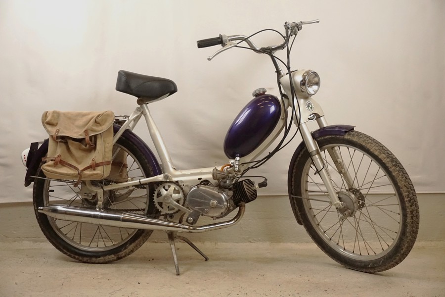 Puch Velux moped. B301