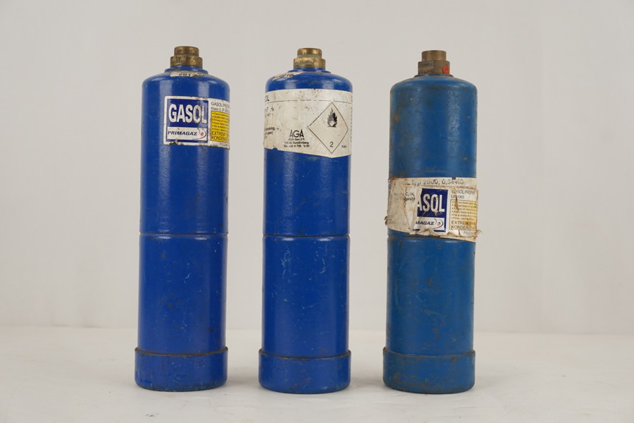 3st Primagaz gasolflaskor tomma. B317