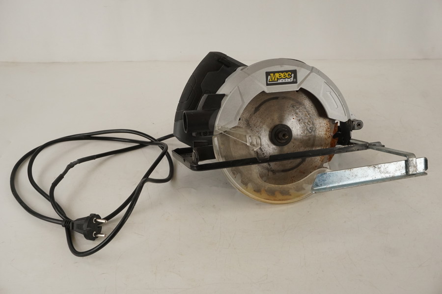 Meec Tools cirkelsåg. D33