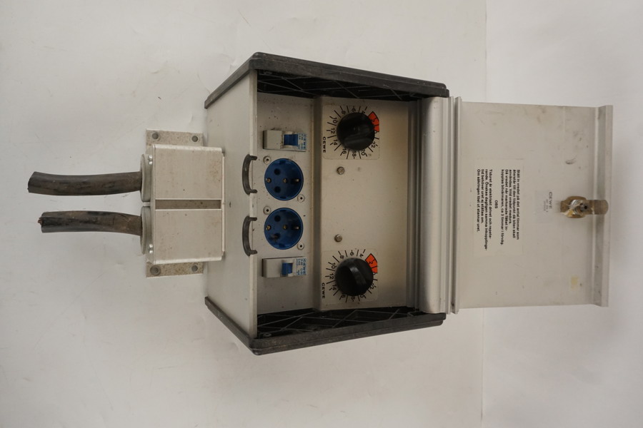 Cewe motorvärmaruttag. BC184
