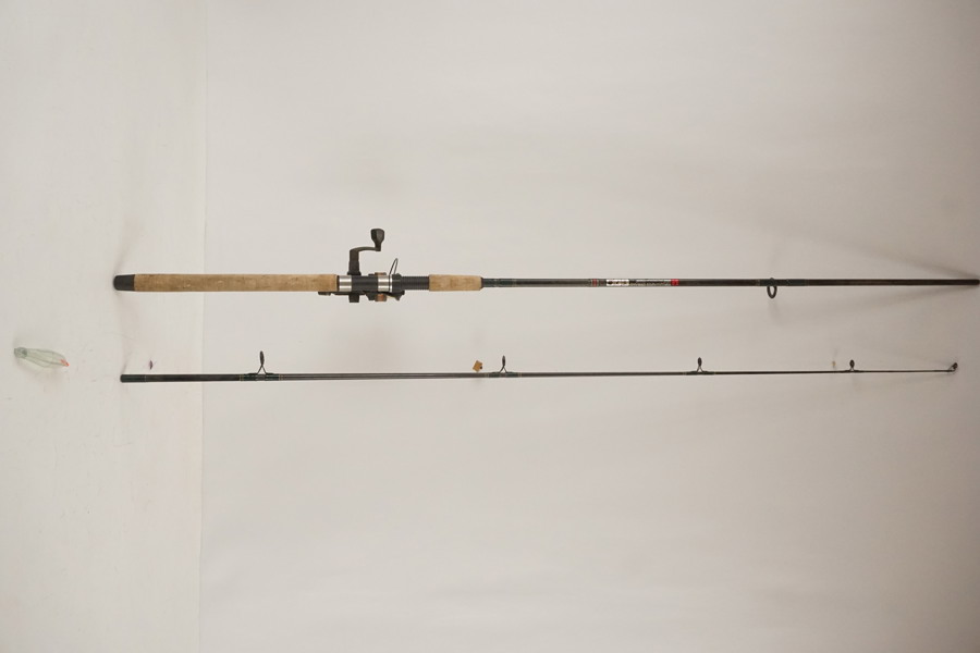 Fiskespö med rulle Pro staff10. A214