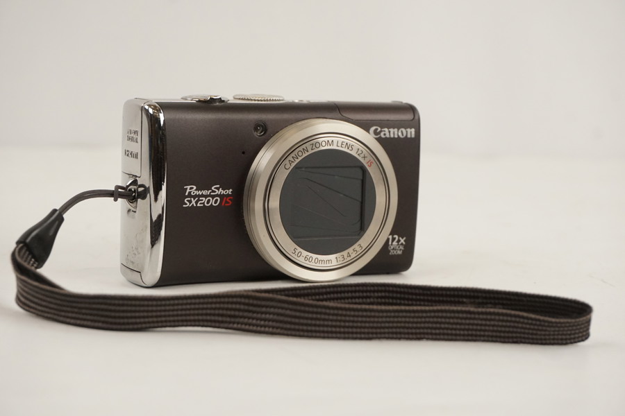 Canon Powershot SX200 IS kamera. A126