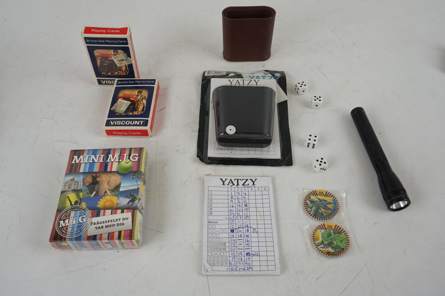 Yatzy Mini M.I.G kortlekar m.m. A260