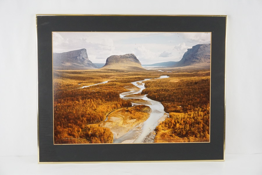 Sven Hörnell signerat fotografi (Rapadalen) 84x65cm. M3