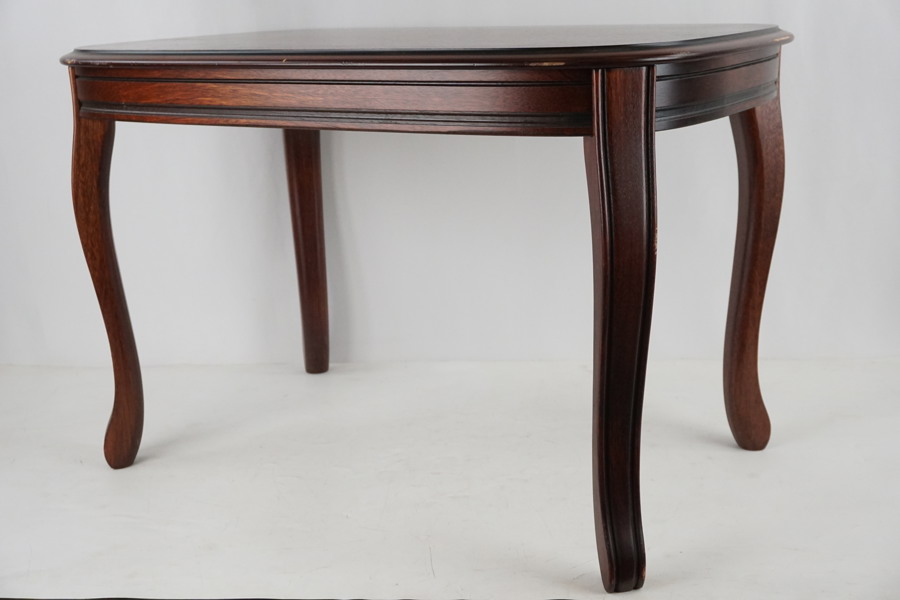 Carlsson & Co soffbord. B67
