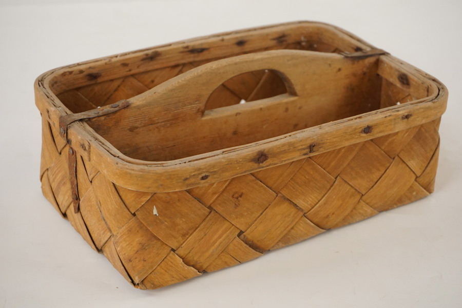 Bestik korg / Plockkorg. A189