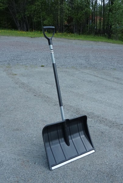 Hard Head snöskyffel. B139