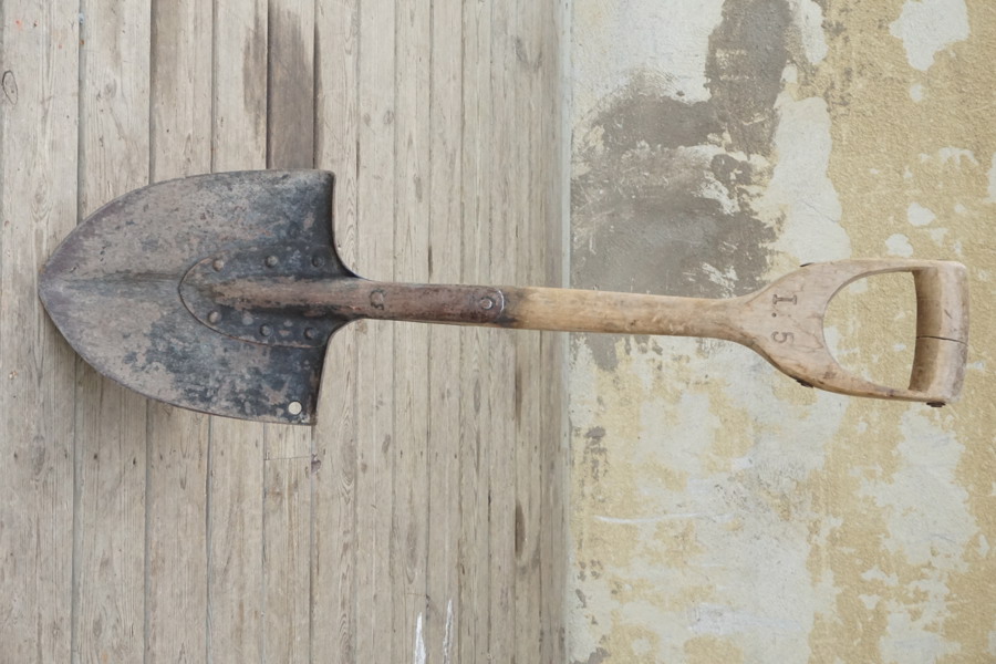 Spade. B152
