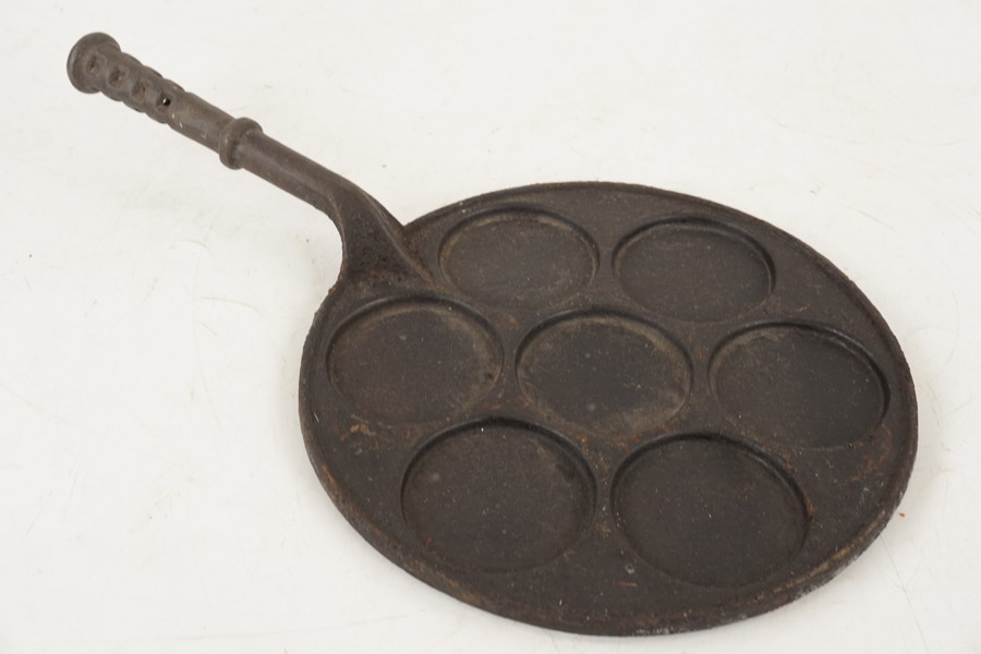 Kockums plättlagg gjutjärn. C14