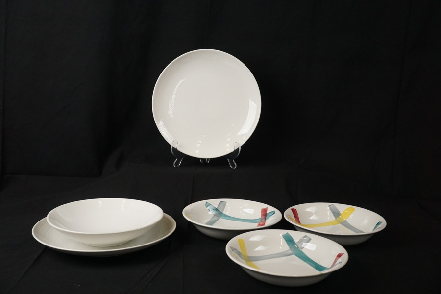 6 Olika tallrikar. G110