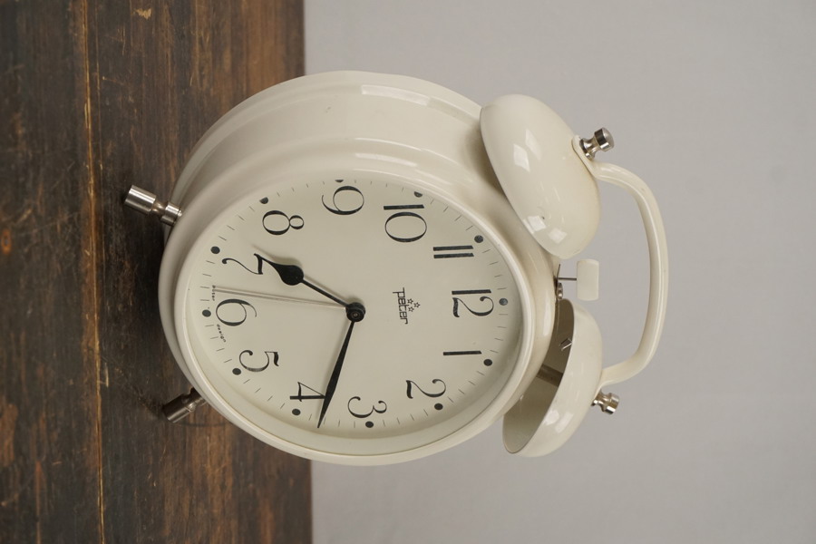Peter Design Väckarklocka. A231