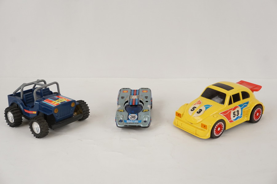 3st Leksaksbilar. A132