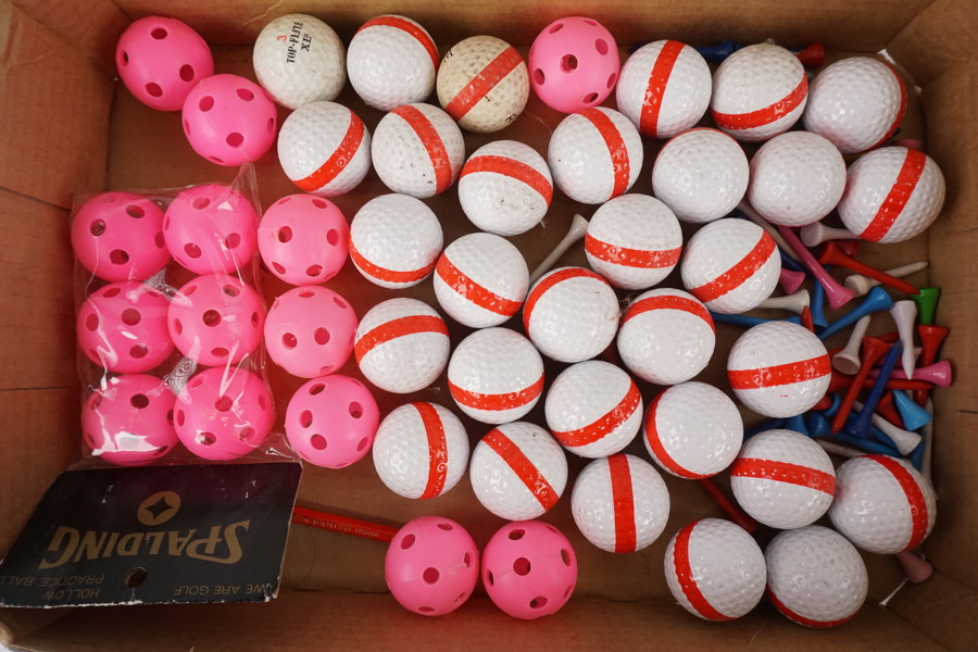 Golfbollar golfpeggar m.m. A147