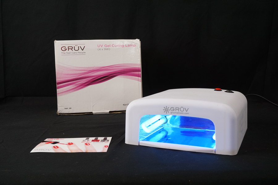 Grüv UV-lampa för gellack. A152