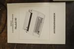 Skrivmaskin Servi Type 80 med användarhandbok. B311
