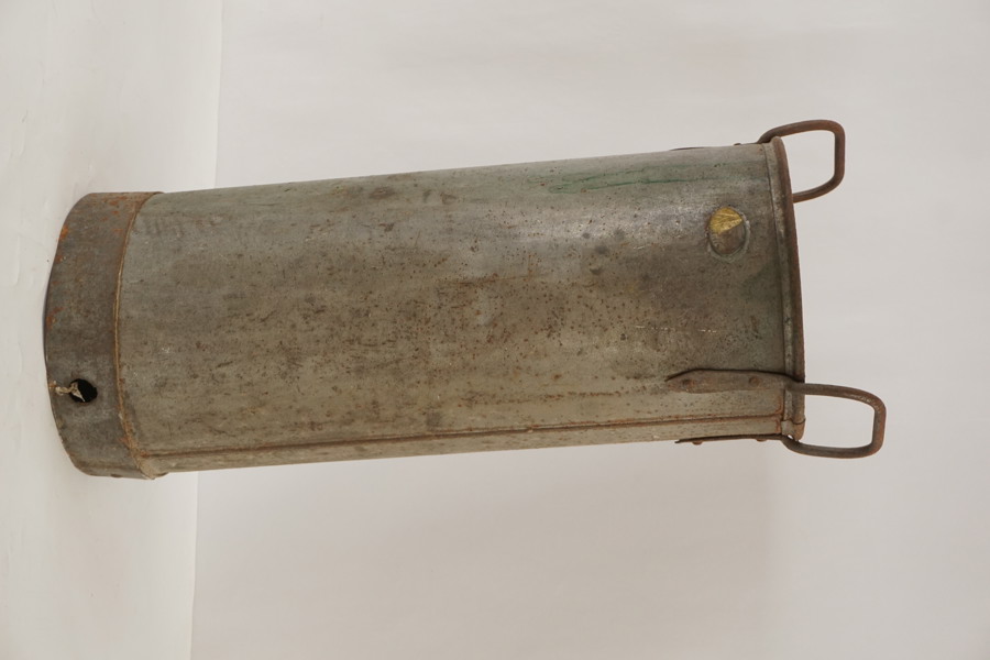 Kärl. B279