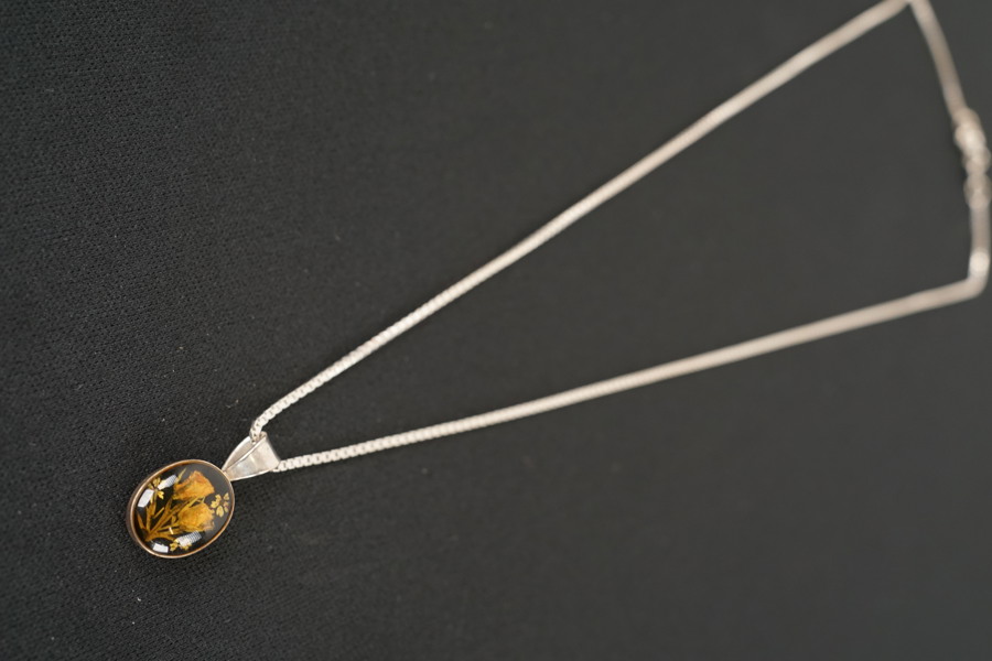 Silverhalsband Venezialänk med hänge. A177