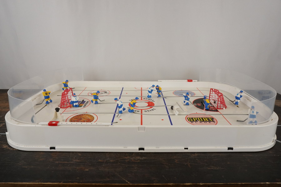 Bordshockeyspel. B374